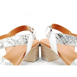 PAULA URBAN 14-8211 BLANCO SANDALIA SPORT